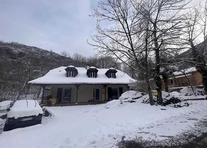 民宿 D'ax Pyrenees 阿克斯莱泰尔姆